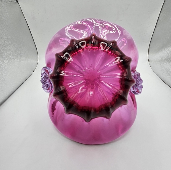 Cranberry glass basket with small great details! - Picture 6 of 7